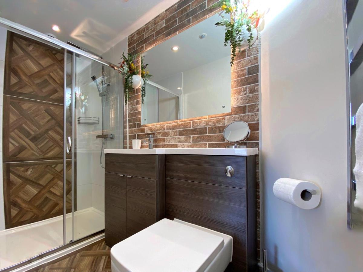 Hambrook House Canterbury - New Luxury Guest House With Espa Spa Complex Esterno foto